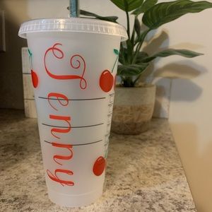 Personalize Starbucks cups